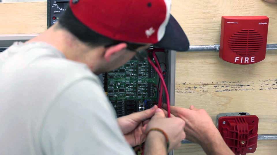 commercial-fire-alarm-protection-los-angeles-sm Fire detection system maintenance